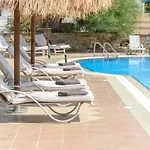 Aggeliki's Diamond Lägenhetshotell 4*