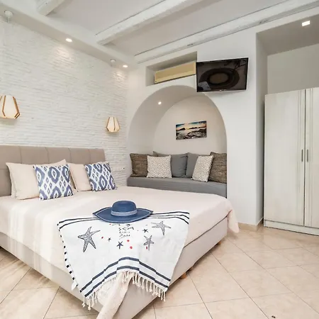 Aggeliki's Diamond 4* Agia Anna (Naxos)