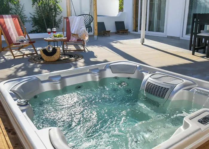 Aggeliki's Diamond Aparthotel Agia Anna (Naxos)