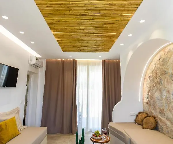 Aggeliki's Diamond 4* Agia Anna (Naxos)