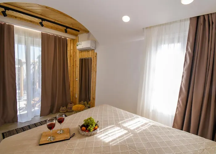 Aggeliki's Diamond Aparthotel 4*