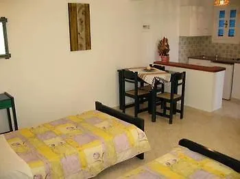 Aggeliki's Diamond Aparthotel